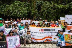 Machu Picchu sustainability volunteers
