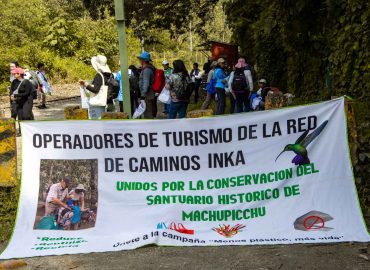 Plastic-Free Machu Picchu: Raising Awareness for Responsible Travel